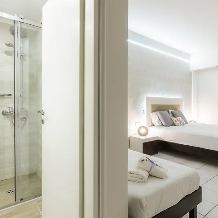 Mouria & Apartman Laganász