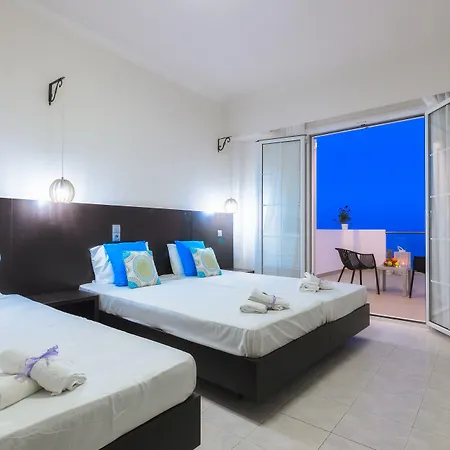 Mouria & * Laganász