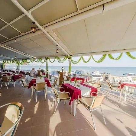 公寓 Mouria & 拉加纳斯