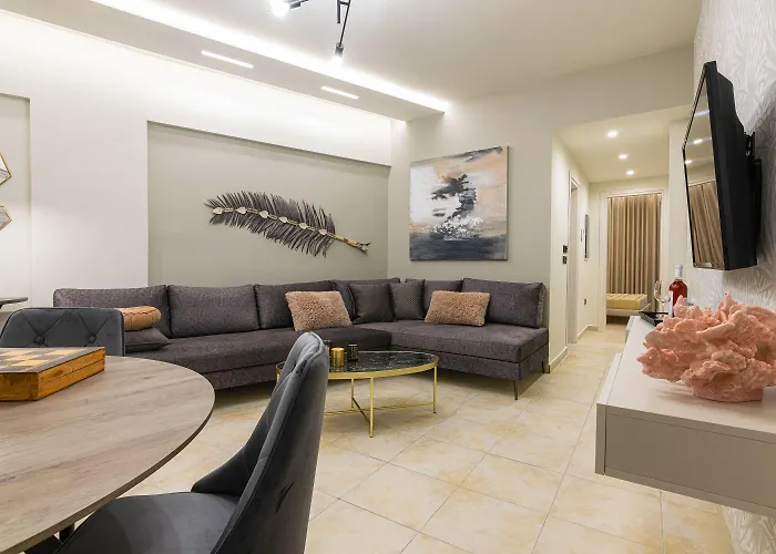 Mouria & Lägenhet Laganas