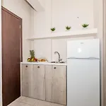Mouria Studios&apartments