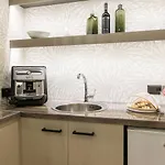 Mouria Studios&apartments *
