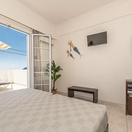 Mouria & Appartamento Laganas